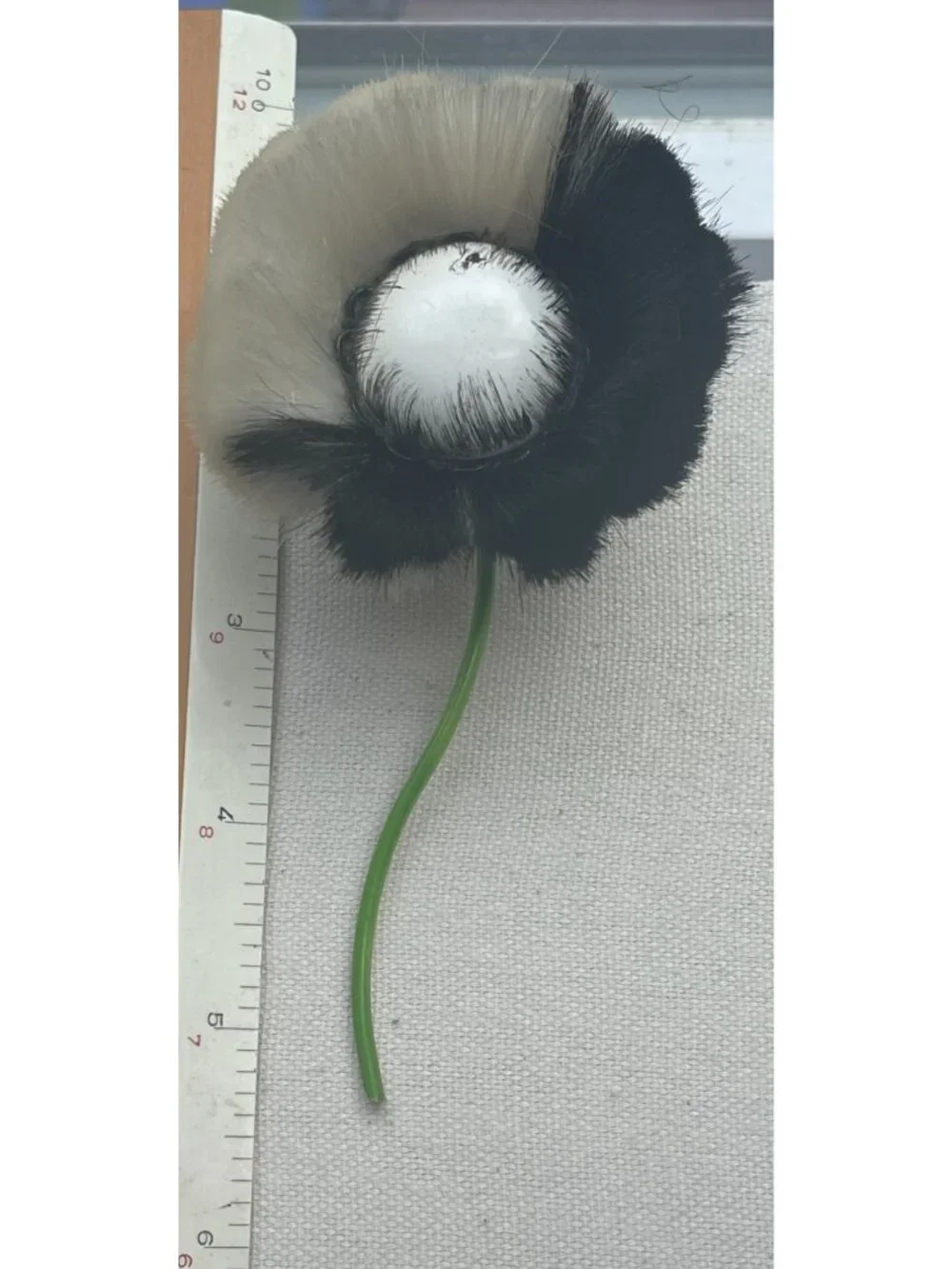 Hattie Carnegie Unsigned Vintage Powder Puff Brushing Flower Brooch Retro Mod Ar
